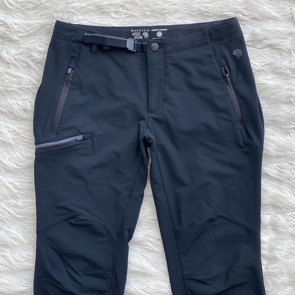 Mountain Hardwear | Black Belted Hiking Pants - Picture 3 of 12